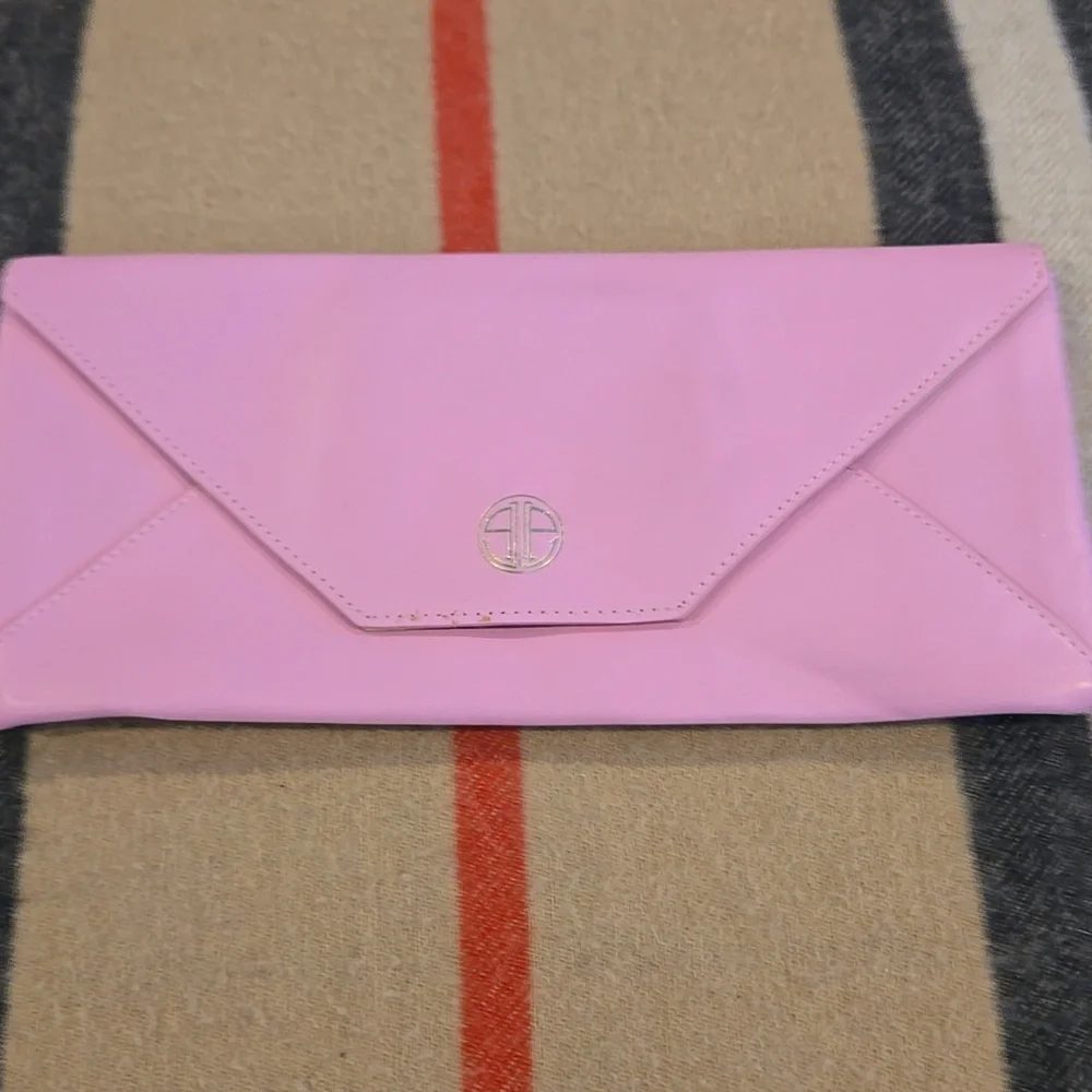 Lilly Pulitzer Rare PinkGreen Leather Clutch NWOT - Picture 9 of 11